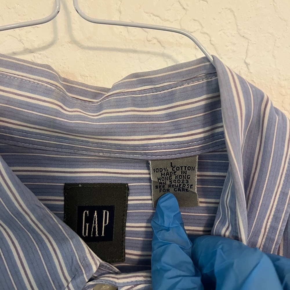 Gap button up - Picture 3 of 3